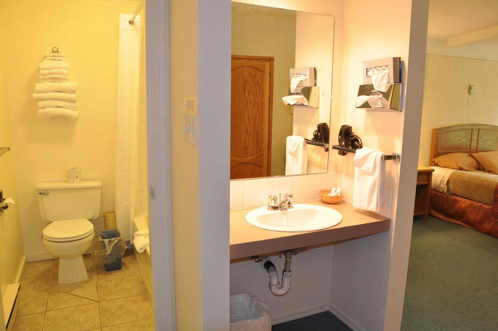 Summerland Motel Extérieur photo