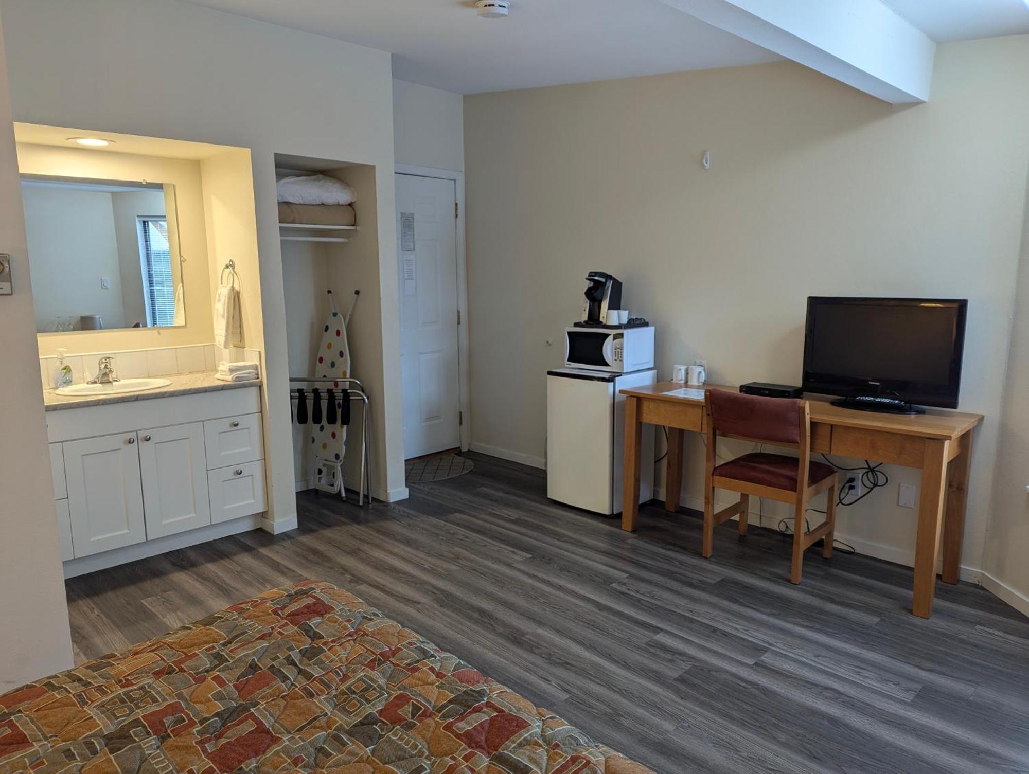 Summerland Motel Extérieur photo