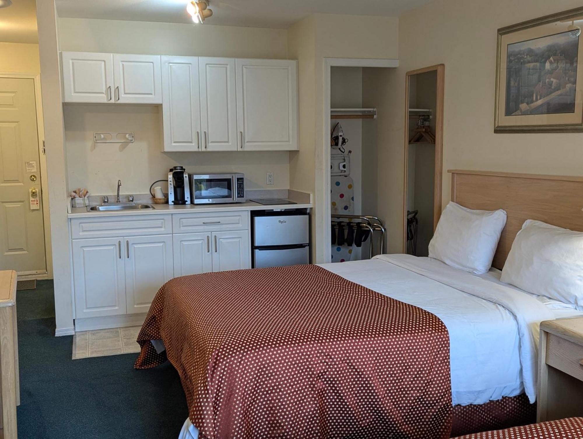 Summerland Motel Extérieur photo
